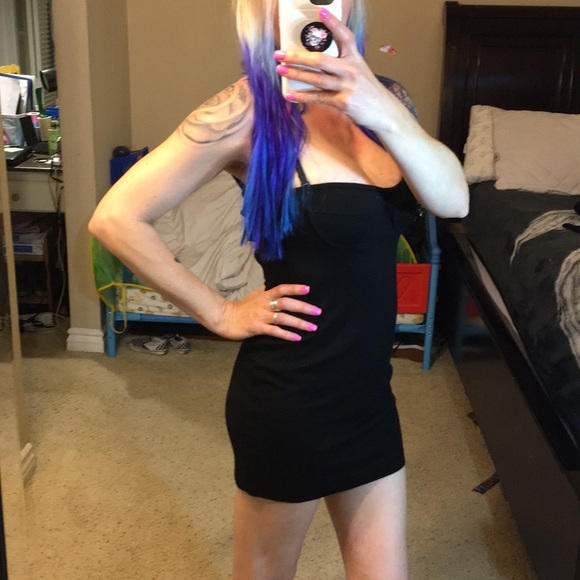 Like new Moda International dress - Picture 4 of 8